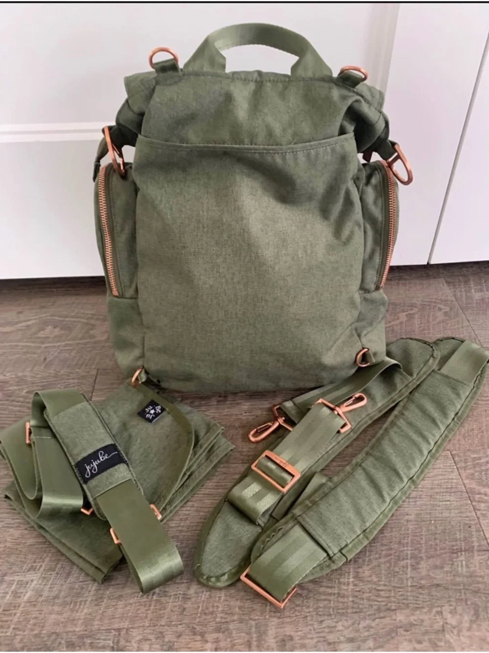 Ju-Ju-Be Olive Green Convertible Backpack with Rose Gold Hardware - Picture 2 of 3